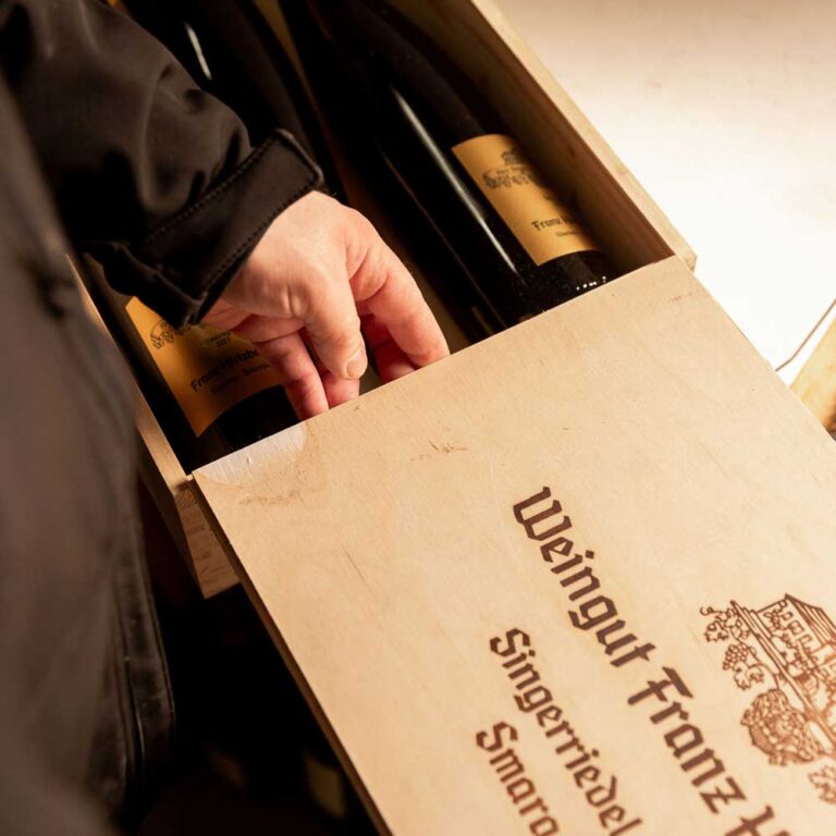 Weingut Hirtzberger Box